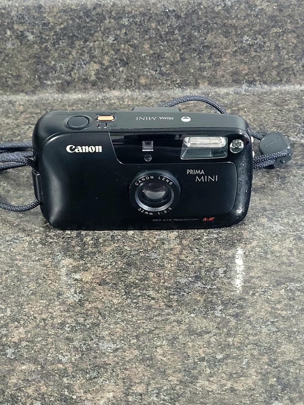 Canon Prima Mini 35 MM Film Camera 32mm F/3.5 Lens